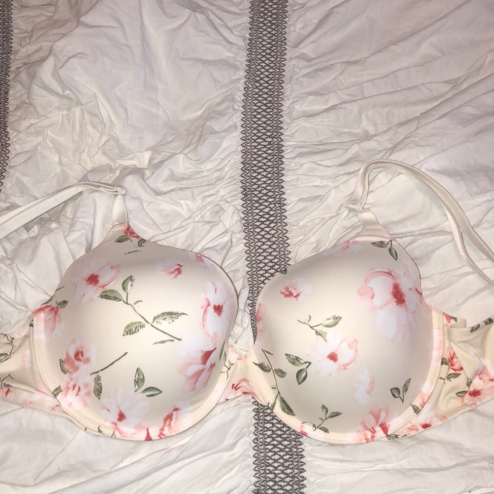 Victoria Secret Bra